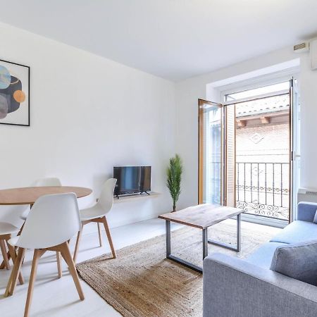 Apartamento Cava Baja Alquiler Temporal Madrid Exterior photo