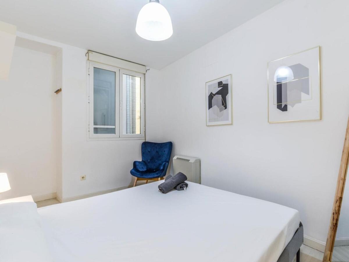 Apartamento Cava Baja Alquiler Temporal Madrid Exterior photo